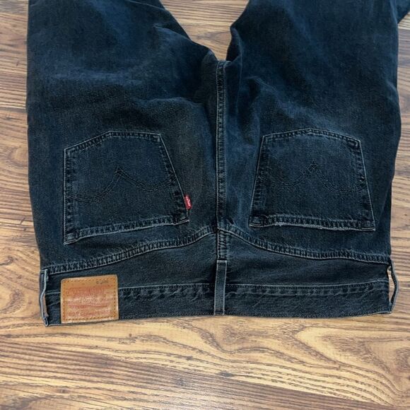 Levi jeans - Picture 2 of 4